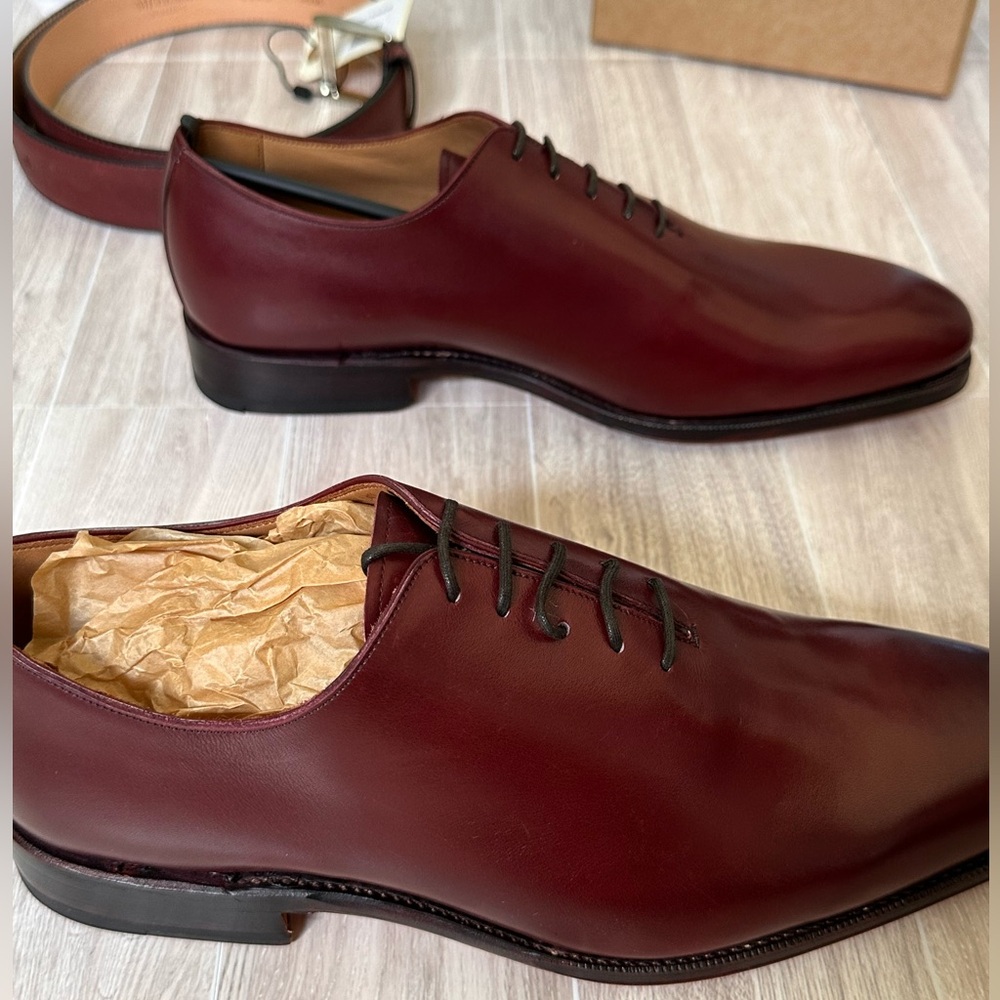 NWT Calf Leather Burgundy Whole Cut Oxfords with matching belt - Picture 5 of 9